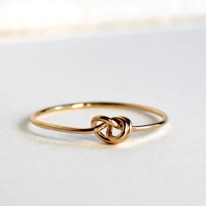 Anello Filodamore con Nodino in Oro 9kt | Rubinia Gioielli Outlet