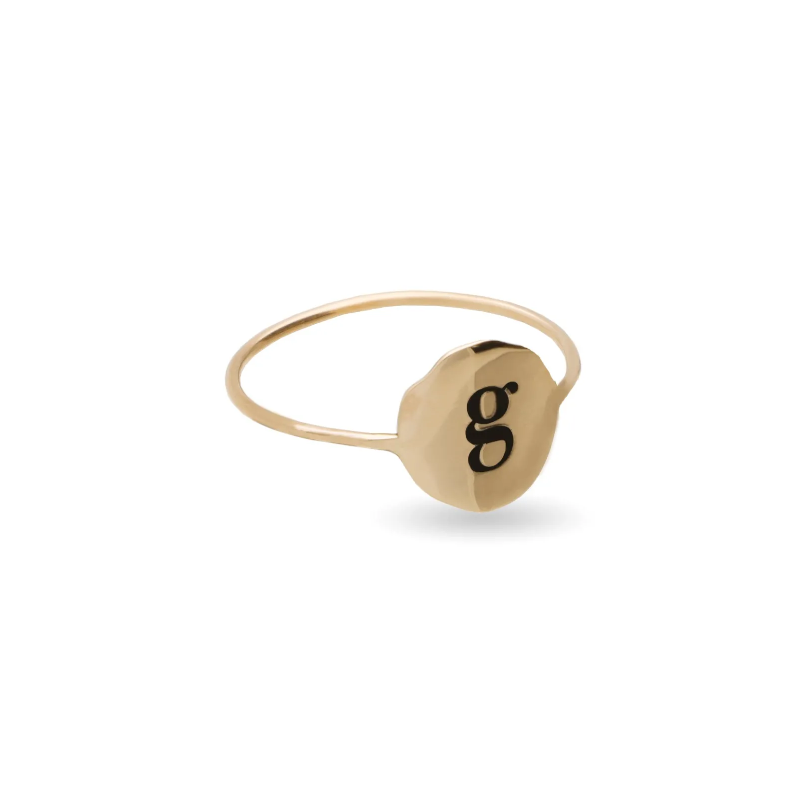 anello_filodamore_in_oro__4-2.webp Anello Filodamore in Oro /Giallo 9kt con sigillo tondo personalizzato | Rubinia Gioielli Clearance