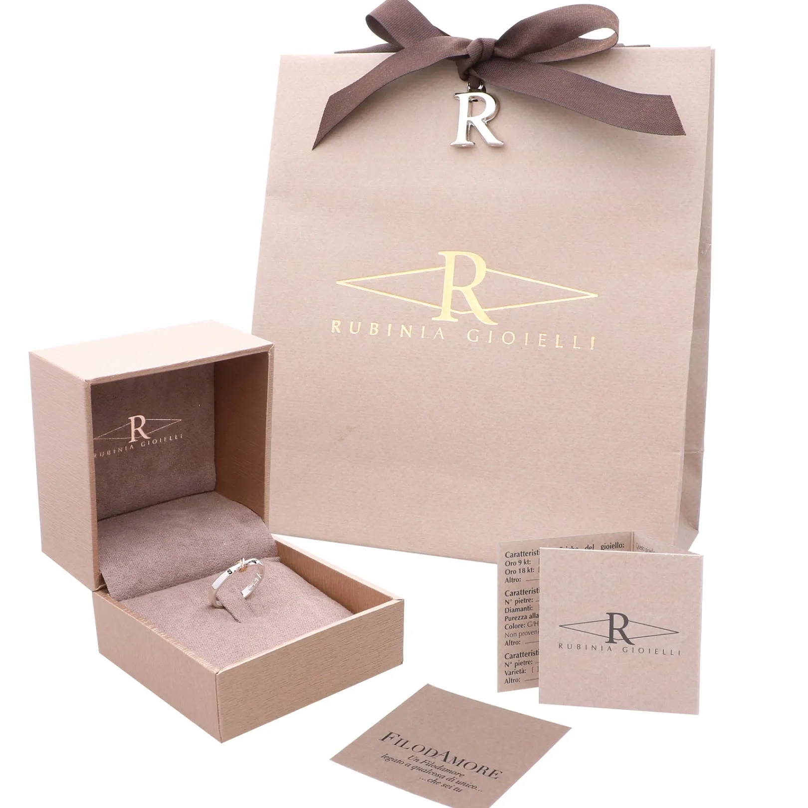anello_in_argento_con_ele_4.webp Anello in Argento con elemento tre fili in Oro Rosa 9kt | Rubinia Gioielli Outlet
