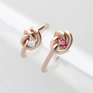 Anello Nodi d'Amore in Oro Rosa 9kt con Rubino | Rubinia Gioielli Discount