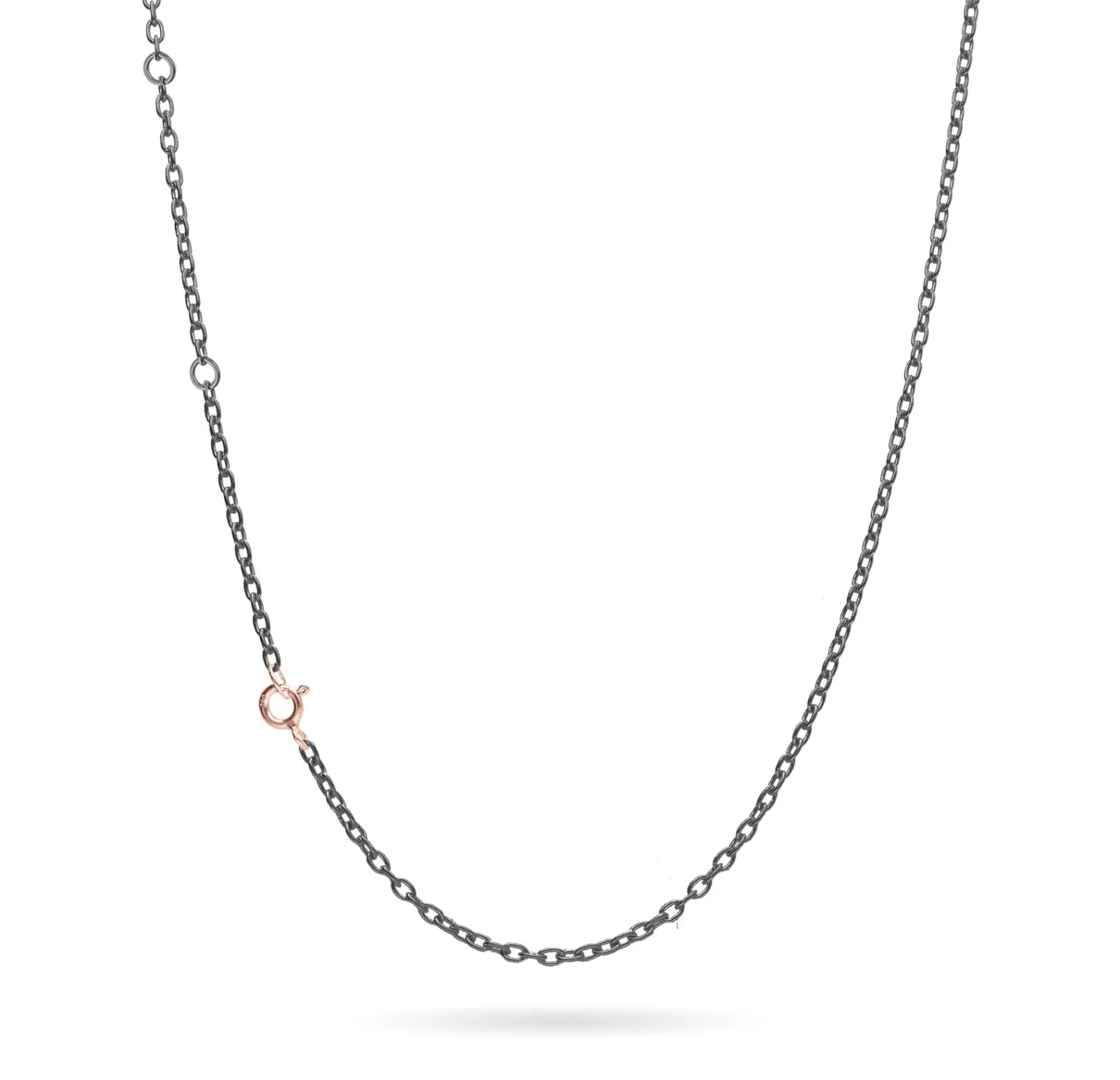 catenina_rol__argento_o_a_1.webp Catenina Rolò 60 Argento o Argento Brunito 925 e Chiusura Oro Rosa 45 cm | Rubinia Gioielli Online